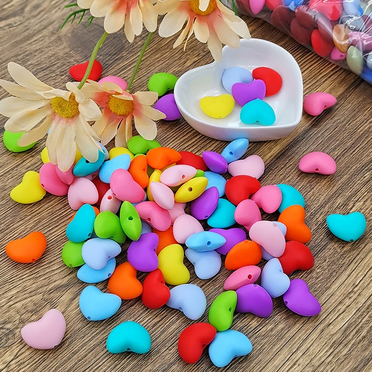 20 mm Heart Silicone Beads